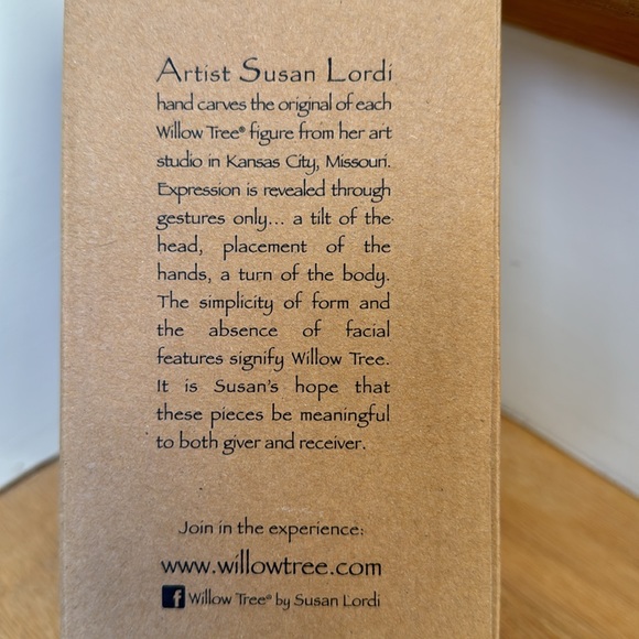 Willow Tree Abundance figure love roses Mother’s Day  gift wedding valentines - Picture 5 of 5